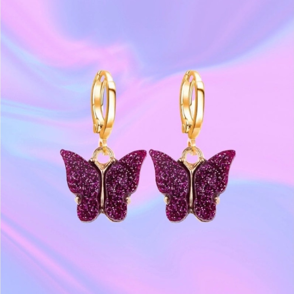 💜 NEW Glitter Butterfly Huggie Earrings 💜